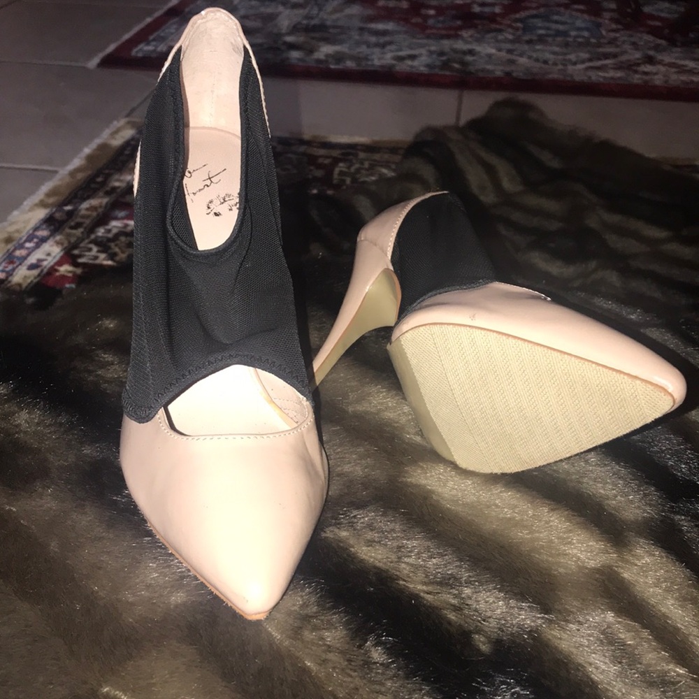High heels - Picture 2 of 6